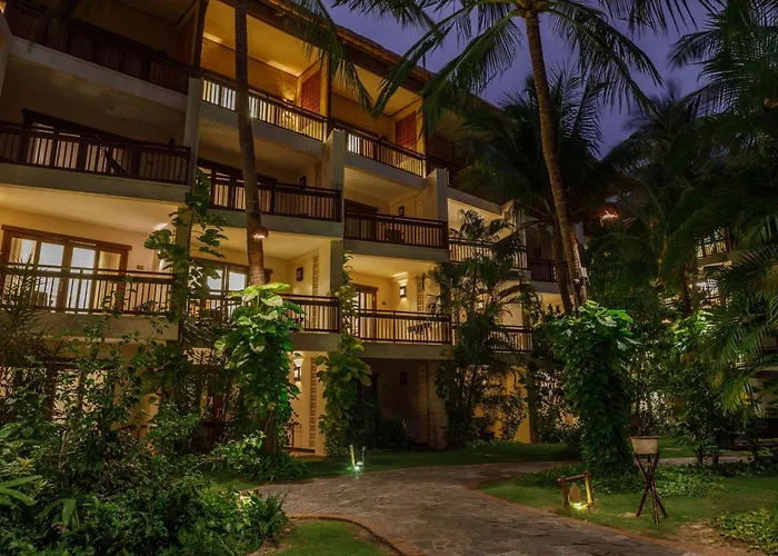 Bamboo Village & Resort 4*