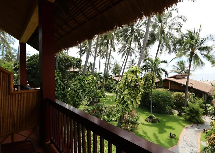 Resort Bamboo Village & 4*