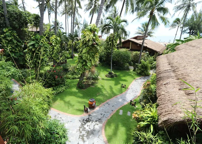Bamboo Village & 4* Phan Thiet