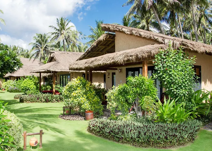 Resort Bamboo Village & 4*